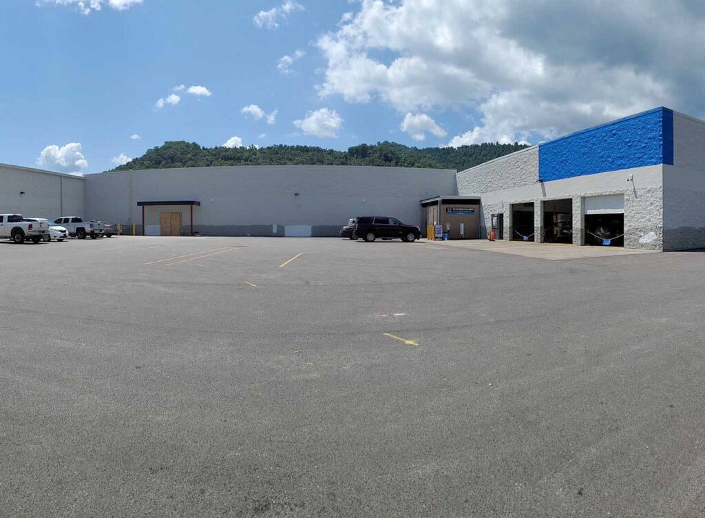 Walmart Williamsburg, Kentucky Quantum General Contractors